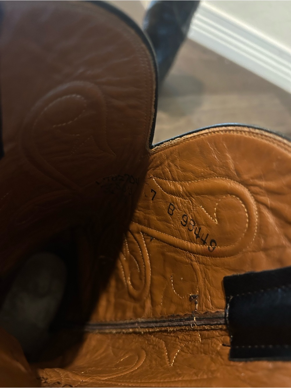 Lucchese Black Textured Leather Western Heeled Boots - Picture 3 of 7